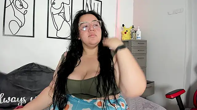 RubyPirsso18 online show from 04/02/26, 08:17