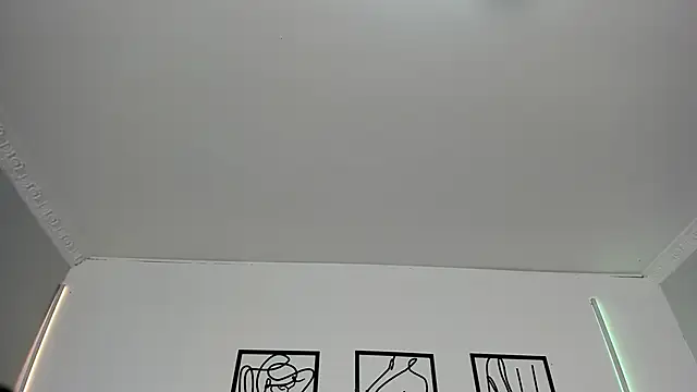 RubyPirsso18 online show from 04/15/26, 09:26