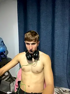 oliver Lz online show from 10/27/25, 07:23