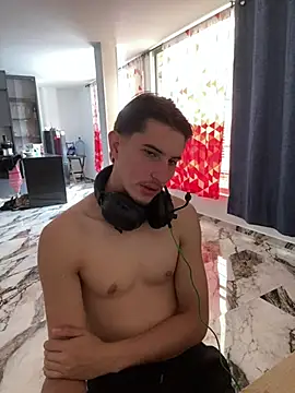 oliver Lz online show from 03/04/26, 01:39