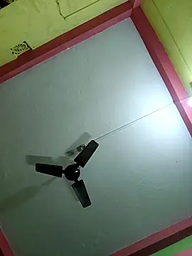 Hunter boy9 online show from 11/10/25, 11:59