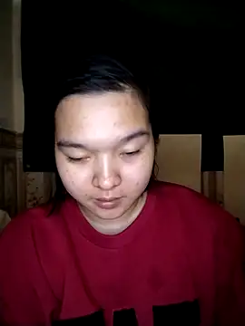 Snapshot of Thomgdee chatting on 03/10/25, 12:48 Thomgdee online show from 03/10/25, 12:48