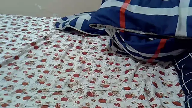 Just Karu online show from 06/04/26, 08:31