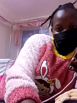 Snapshot of Ebony21_fantasy chatting on 12/21/25, 03:41 Ebony21 fantasy online show from 12/21/25, 03:41