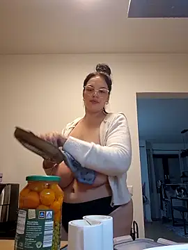 Jujuicy 97 online show from 11/14/25, 08:29