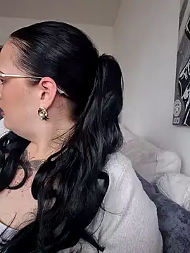 Jujuicy 97 online show from 03/24/26, 08:19