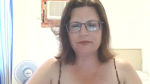 CrimsonMistress online show from 04/21/26, 10:34