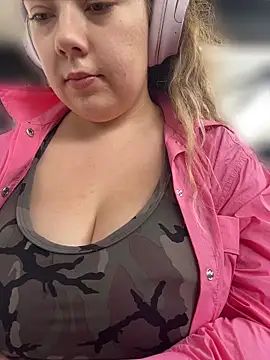 brooklynivy online show from 05/19/26, 03:35