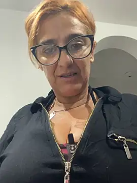 anastasia and jordan online show from 03/22/26, 07:01