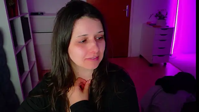 jenna-sxy19 online show from 10/23/25, 05:55