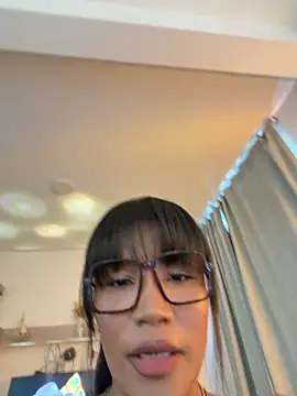 Jessie-pradoo online show from 05/05/26, 09:23
