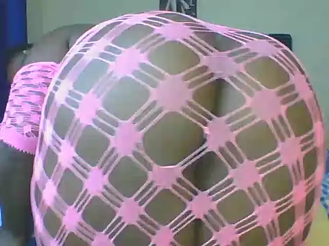 Snapshot of Montel_Montel_ chatting on 01/18/25, 10:39 Montel Montel  online show from 01/18/25, 10:39