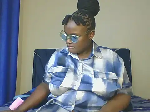 Snapshot of Montel_Montel_ chatting on 02/07/25, 03:30 Montel Montel  online show from 02/07/25, 03:30