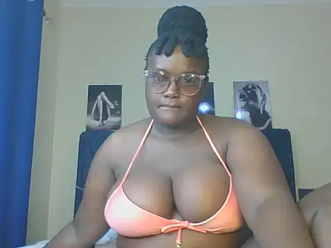 Snapshot of Montel_Montel_ chatting on 02/18/25, 03:42 Montel Montel  online show from 02/18/25, 03:42