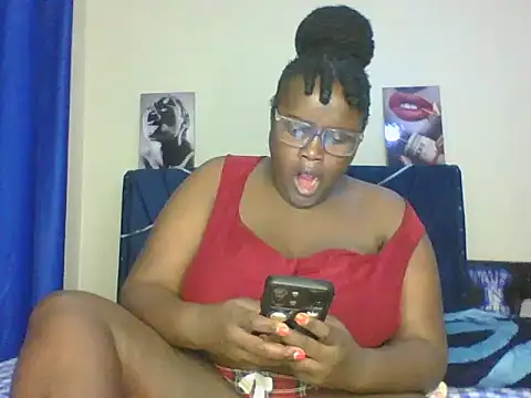 Snapshot of Montel_Montel_ chatting on 03/02/25, 07:23 Montel Montel  online show from 03/02/25, 07:23