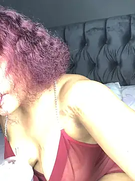 Anaelle24 online show from 01/15/25, 06:40