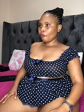 Anaelle24 online show from 02/09/26, 05:17