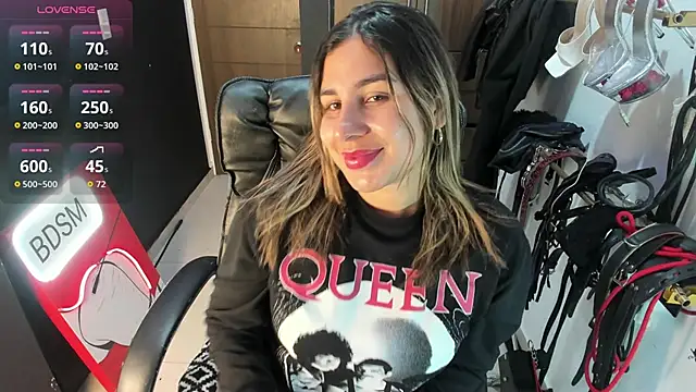 Snapshot of violet_bdsmx chatting on 09/25/25, 02:43 violet bdsmx online show from 09/25/25, 02:43