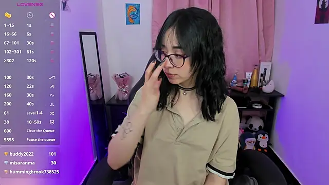 Snapshot of indra_cam chatting on 02/26/25, 08:48 indra cam online show from 02/26/25, 08:48