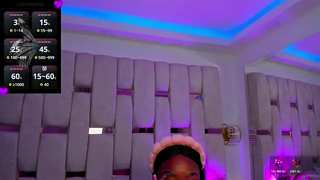 mia schwarz online show from 04/23/26, 09:17