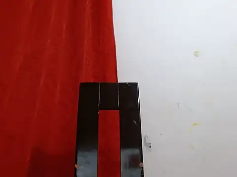 Mily pao1 online show from 02/21/26, 12:00