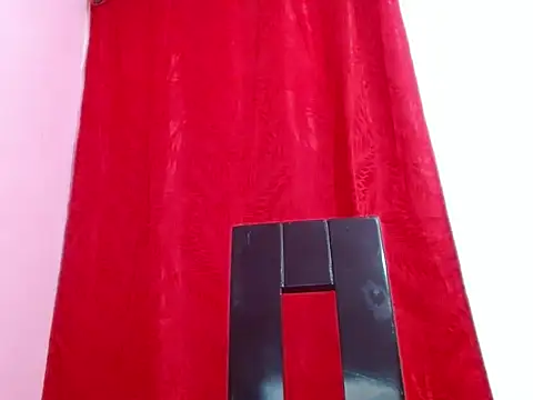 Mily pao1 online show from 03/04/26, 12:11