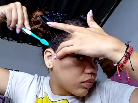 Snapshot of 1CANDYLOVE chatting on 11/22/25, 08:46 1CANDYLOVE online show from 11/22/25, 08:46