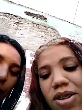 Snapshot of 1CANDYLOVE chatting on 12/19/25, 09:44 1CANDYLOVE online show from 12/19/25, 09:44