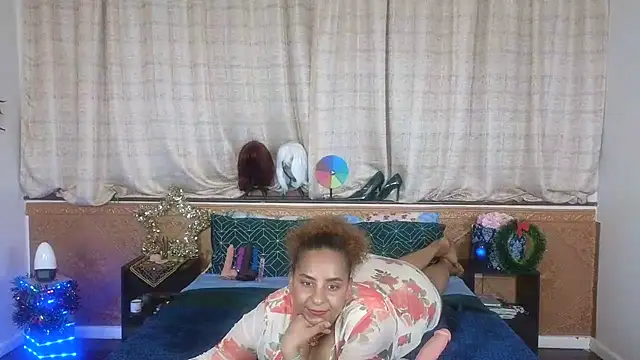 CleopatraYourRoyalAffair online show from 12/09/24, 07:07