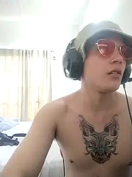 Snapshot of Xtrem3HARDxxx chatting on 12/07/24, 01:29 Xtrem3HARDxxx online show from 12/07/24, 01:29