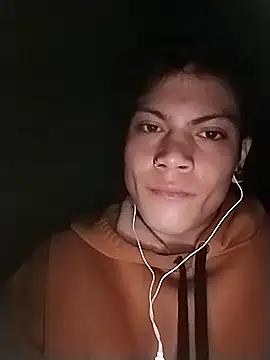 Snapshot of Xtrem3HARDxxx chatting on 12/17/24, 07:29 Xtrem3HARDxxx online show from 12/17/24, 07:29