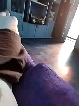 Snapshot of Xtrem3HARDxxx chatting on 12/23/24, 08:14 Xtrem3HARDxxx online show from 12/23/24, 08:14