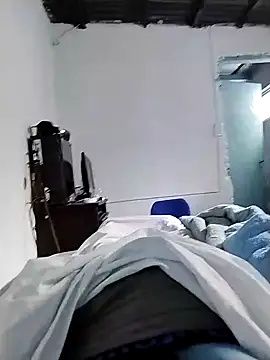 Snapshot of Xtrem3HARDxxx chatting on 12/24/24, 01:17 Xtrem3HARDxxx online show from 12/24/24, 01:17