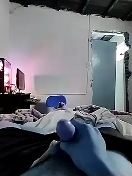 Snapshot of Xtrem3HARDxxx chatting on 01/01/25, 09:52 Xtrem3HARDxxx online show from 01/01/25, 09:52