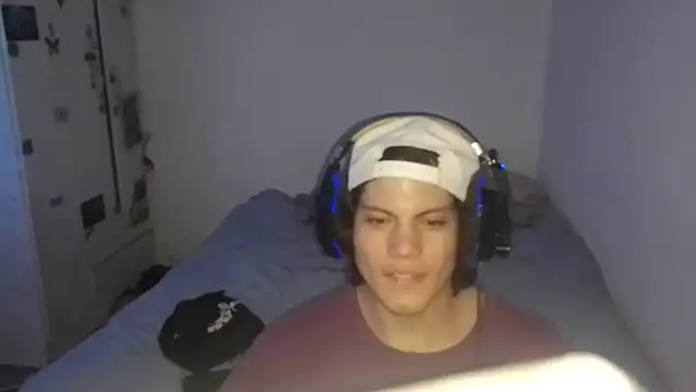 Snapshot of Xtrem3HARDxxx chatting on 10/09/25, 06:33 Xtrem3HARDxxx online show from 10/09/25, 06:33