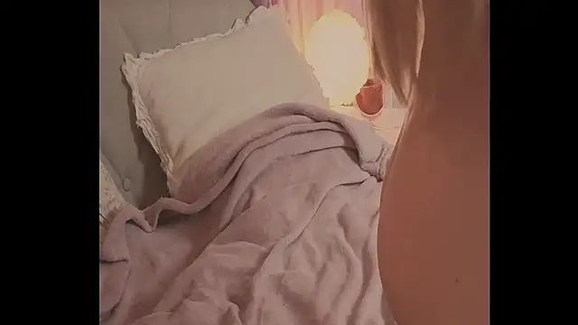 Blondecandie online show from 09/11/25, 05:35