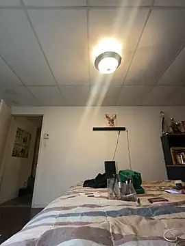 kikiwonderbar online show from 02/25/26, 01:15