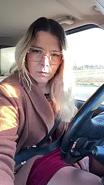 EmyLana online show from 04/04/26, 06:00