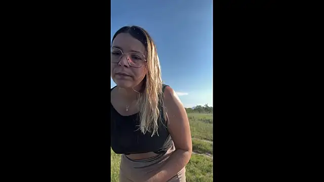 EmyLana online show from 05/23/26, 06:40