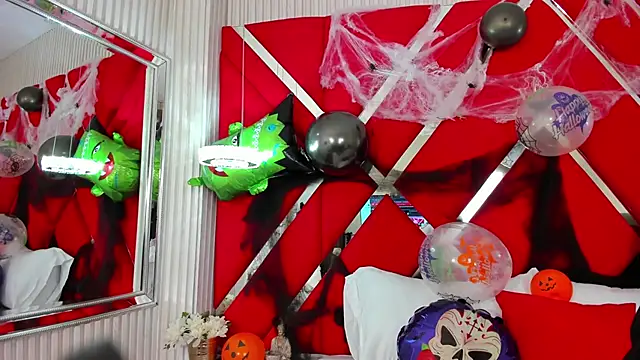 SusanCouper online show from 10/30/25, 10:32