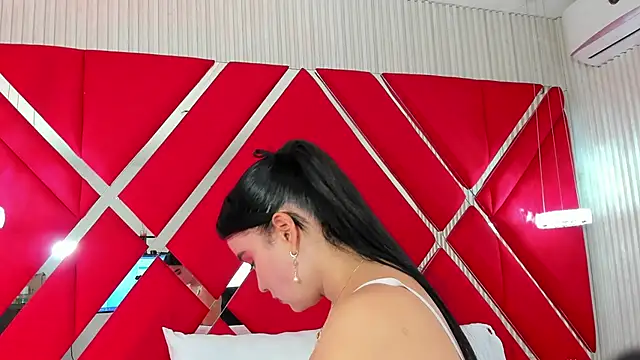 SusanCouper online show from 11/05/25, 10:32