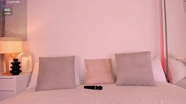 alisson 81 online show from 02/21/25, 12:49