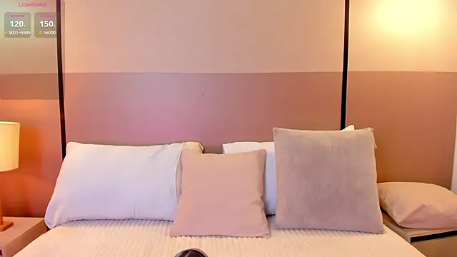 alisson 81 online show from 04/17/26, 02:25