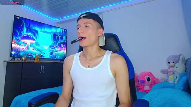 bryamer 19 online show from 01/20/25, 01:28