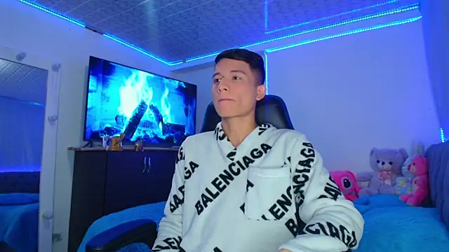 bryamer 19 online show from 01/24/25, 01:03