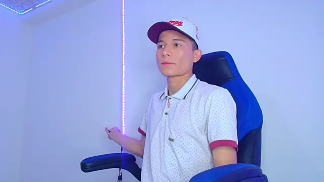 bryamer 19 online show from 02/15/25, 02:04