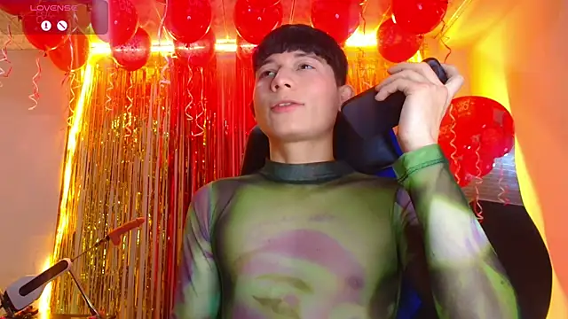 bryamer 19 online show from 09/18/25, 01:18