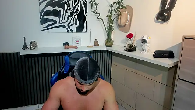 Daemon21 online show from 02/05/26, 09:30