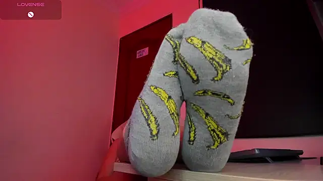 larissa01  online show from 03/23/25, 05:43