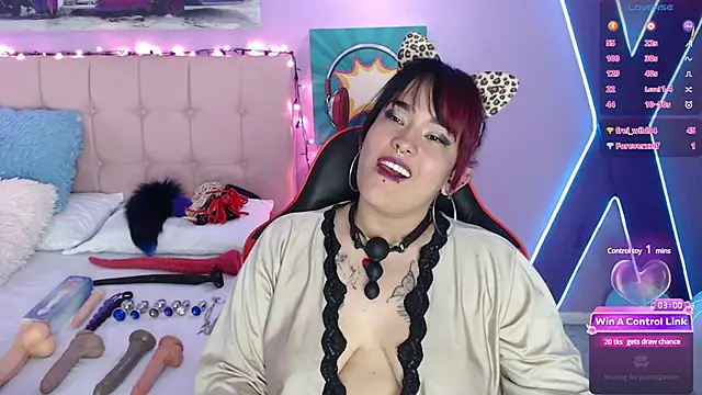 Snapshot of Ruby_Skywalker_ chatting on 12/27/24, 04:47 Ruby Skywalker online show from 12/27/24, 04:47